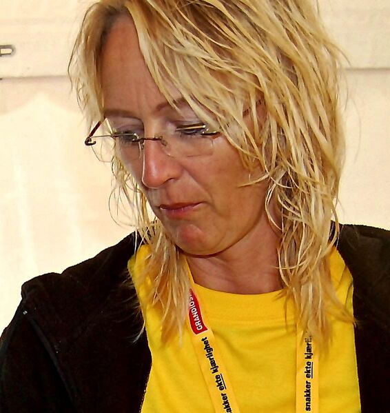 Fil:Sigrid Kallhovd LS-2009.JPG