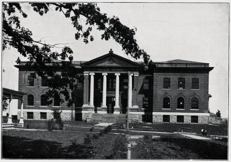 Fil:Red Wing Seminary.JPG