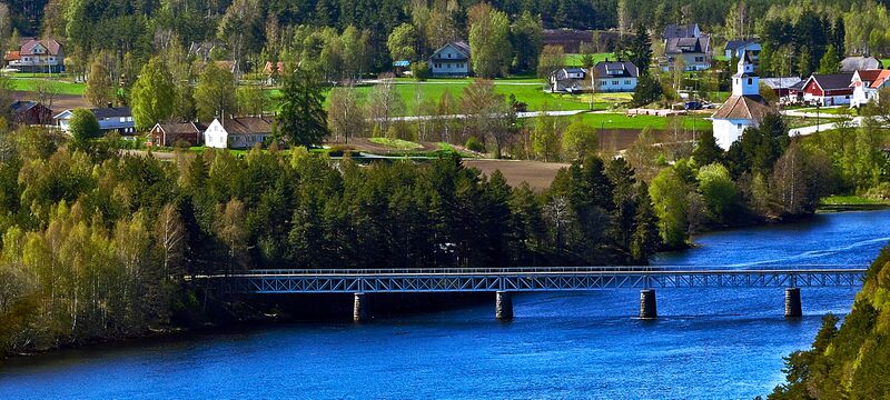 Fil:Hornnes Valhall 120512.jpg