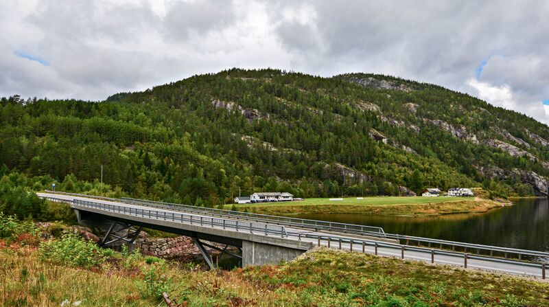 Fil:Flåren bru Valle 030916-2.jpg
