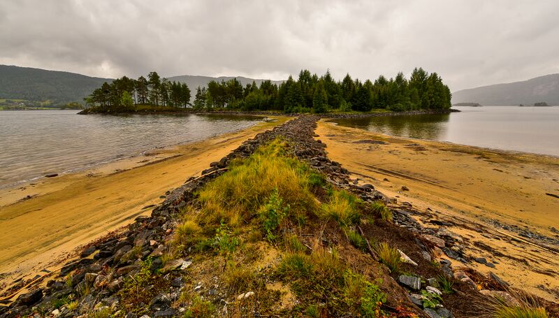 Fil:Mørkenesodden Frøyrak 060918-2.jpg