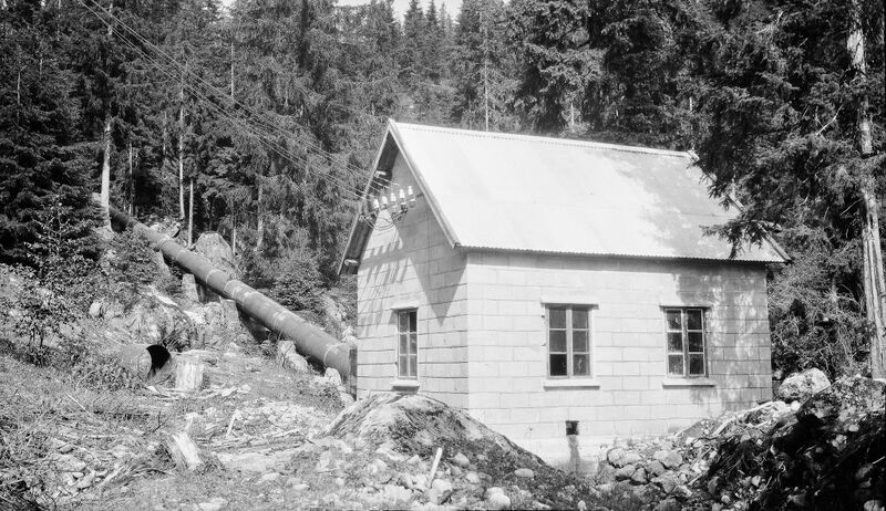 Fil:Åraksbø kraftverk 1929.jpg