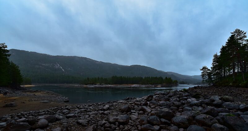 Fil:Surtefossen Senum 101118-3.jpg