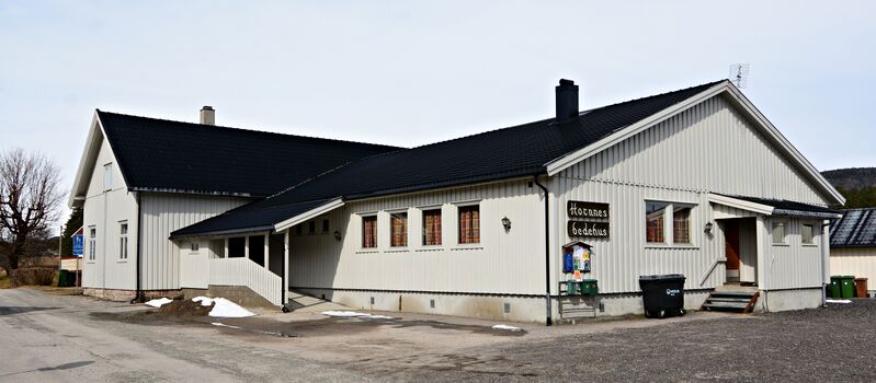 Fil:Hornnes bedehus 310315.JPG