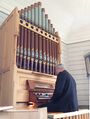 Årdal kyrkje, Jones-orgelet frå 1885 med KO Uppstad.JPG