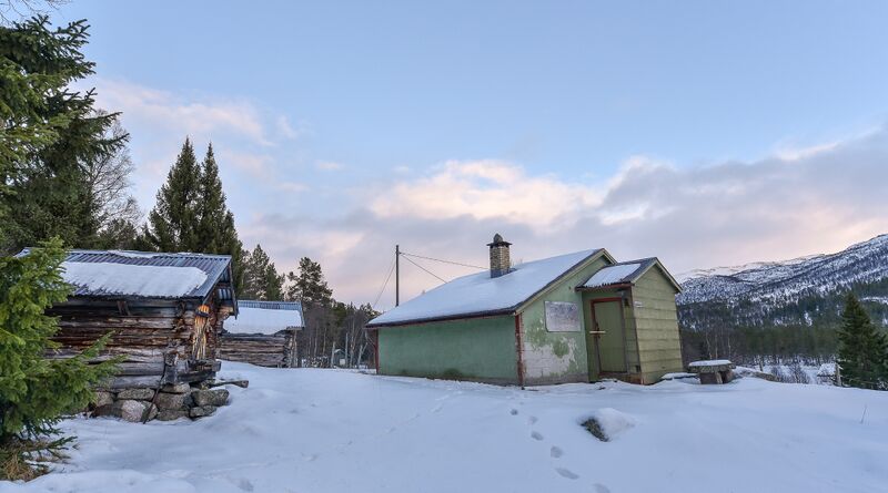 Fil:Hagabu Byklestøylane 271218.jpg