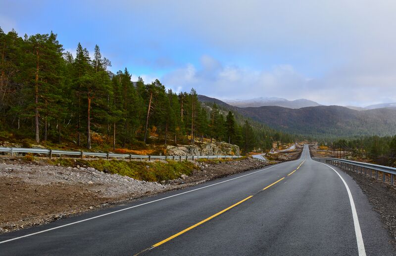 Fil:Rv-9 Badstogdalen–Hartevatn 111022 (3).jpg