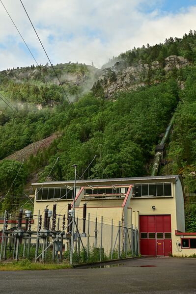Fil:LOgna kraftverk 260623.jpg