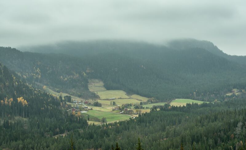 Fil:Lidtveit Bygland 171024.jpg