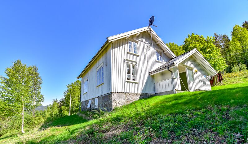 Fil:Høgeli nytt setehus 190518.jpg