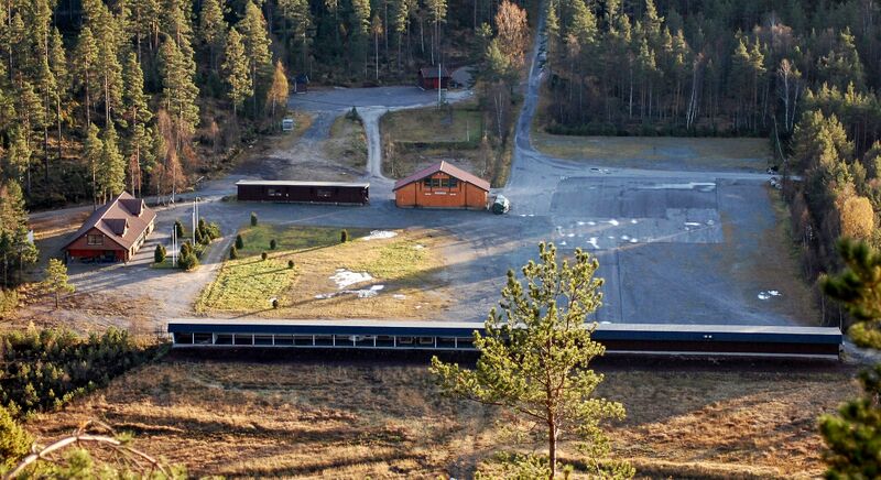 Fil:Evjemoen skytefelt hovedarena 261009-2.jpg