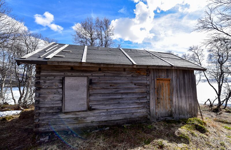 Fil:Lappehytta Bjåen 120518-2.jpg